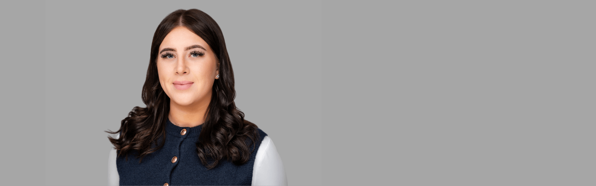 Headshot of Rebecca Brealey for desktop users