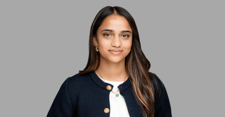 Headshot of Vanisha Patel for mobile users