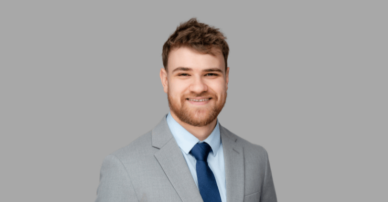 Headshot of Noah Butler for mobile devices